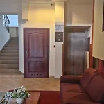 Διαμέρισμα Gwiazda 305 *