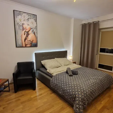 Gwiazda 305 * Krynica Zdroj